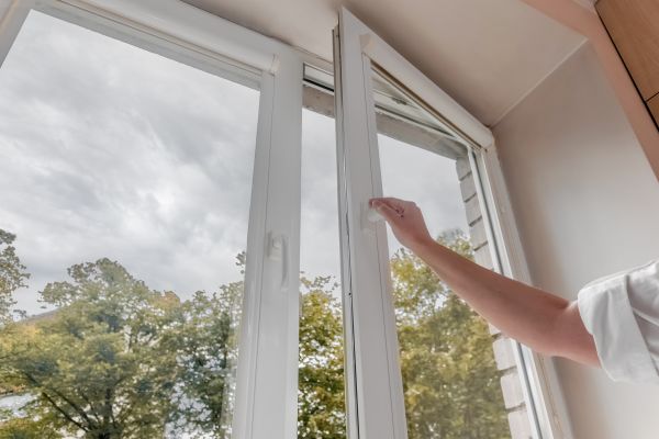Cost of Vinyl Window Repair in Grand Haven